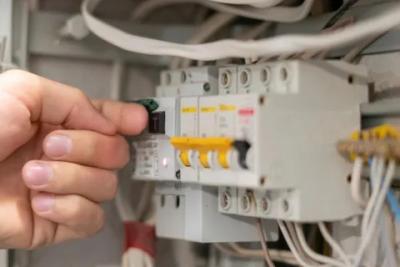 Get Professional Emergency Electrician Wollongong Services - Sydney Maintenance, Repair