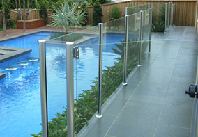 Easy-to-maintain pool fencing available economically in Sydney - Sydney Construction, labour