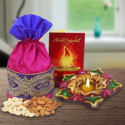 Diwali Gifts for Family: Explore Budget-Friendly Delights at OyeGifts! - Delhi Other