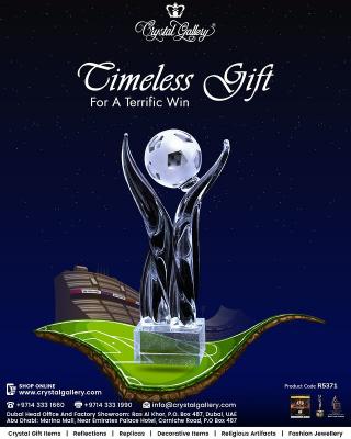 Shine Bright with Trophies and Awards at Crystal Gallery, Dubai - Dubai Other