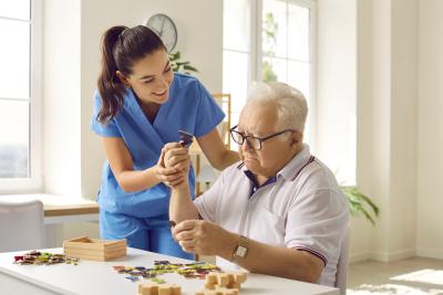 Live In Care For Elderly At Home In Surrey - Other Health, Personal Trainer