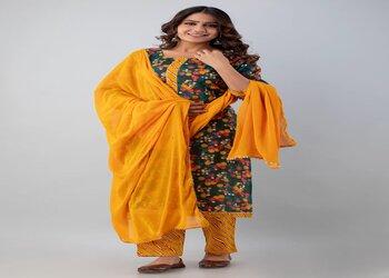 Kurti Pant Set with Dupatta: A Complete Ethnic Ensemble - Jaipur Clothing