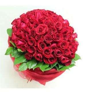 Order 99 Roses Bouquet Online in Singapore