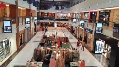 Best Mall For Shopping in Delhi | DLF Avenue - Delhi Clothing