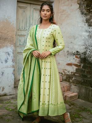 Gowns for Women Online - Kolkata Clothing
