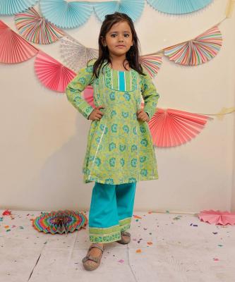 Shop Trendy Kurti Sets for Girls Online at Mirraw Luxe - New York Clothing