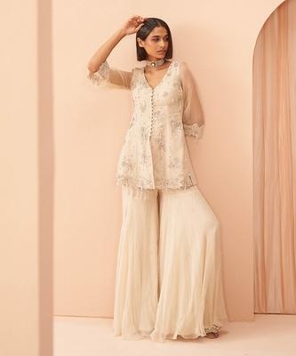 Get Fashionable Sharara Dresses for Women at Mirraw Luxe - New York Clothing