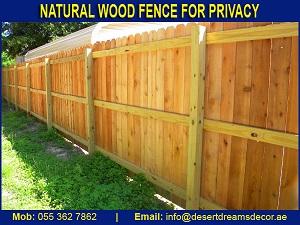 Tall Height Wooden Fence in Uae | Long Area Slatted Fences. - Abu Dhabi Decoration