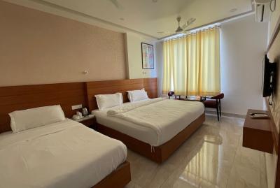 Jesraj Hotel: Your Ideal Choice Among Hotels Near Salasar