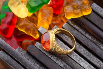 Exquisite Handmade Wedding Rings - Uniquely Crafted for Your Love Story