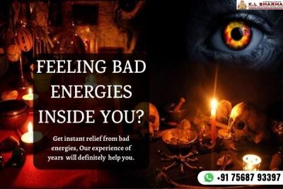 Swift Solutions: Fast Vashikaran Specialist in Canada