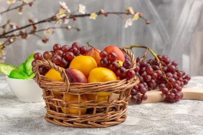 Explore Classic Fruit Basket Delivery in Singapore