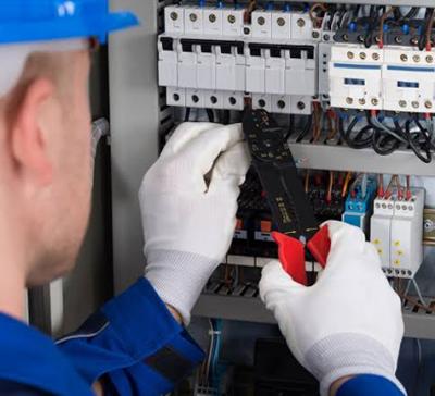 Emergency Electrician Service for Quick Repair and Installation - Brisbane Other