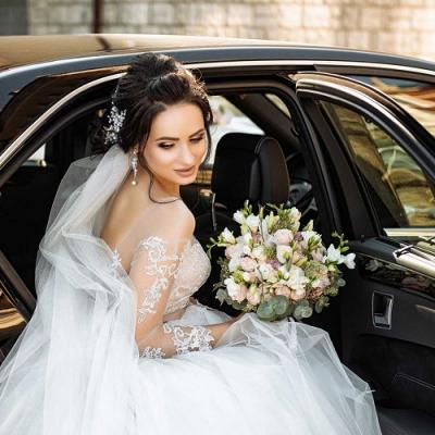 Modern Luxury Wedding Cars Hire in Melbourne - Melbourne Other
