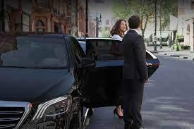 Cherish hassle-free and fast-tracked trips with Professional Chauffeur Services in London 