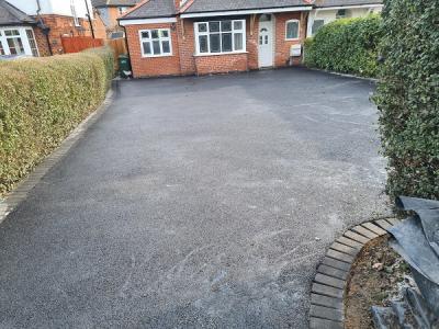 Driveway Construction Company in Loughborough - Leicester Construction, labour