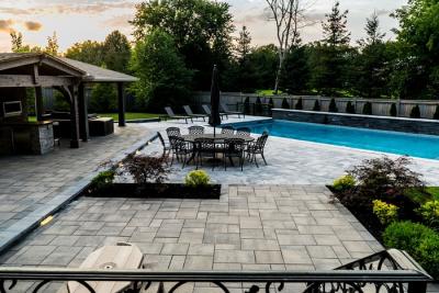 Transform Your Space with Land-Con: Top Landscaping in Toronto!