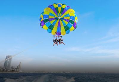 Dubai Sky Triumph: Conquering Fear with Parasailing