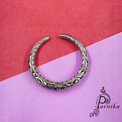 Silver Bangles for Valentine's Day | Use Code VAL10 for a Sweet 10% Off! - Agra Jewellery