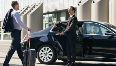 Luxury on the Move: Personal Chauffeur Service for a Seamless Journey