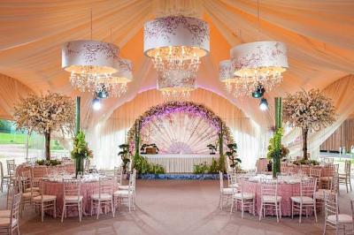 Dreamy I Do's Await: Explore Top Wedding Halls in Dubai!