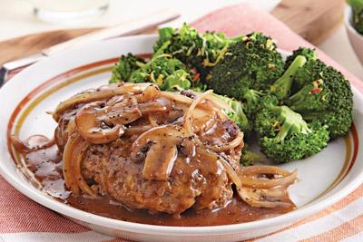 Taste the Tradition: Classic Hamburger Steak Elegance