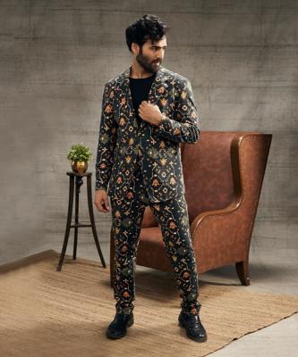 Order Designer Men's Blazers for Wedding at Mirraw Luxe - Mumbai Clothing