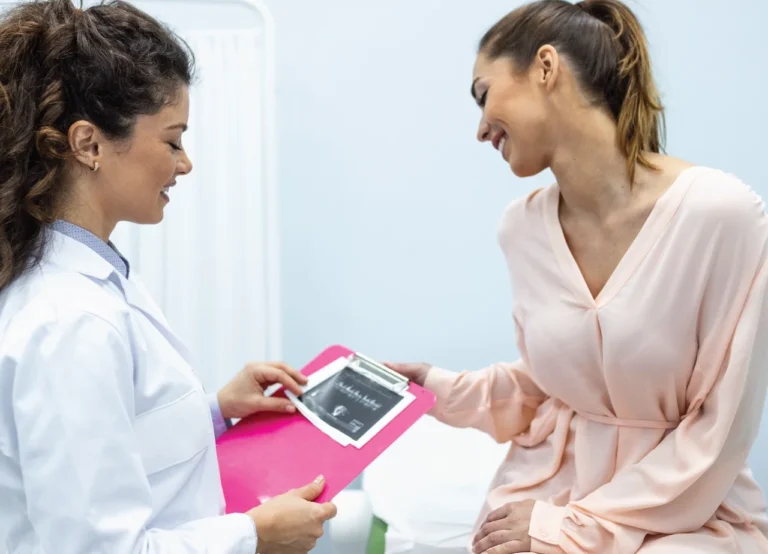Are you looking For Gynecologist Clinic NearBY ?