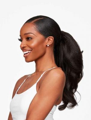 Achieve Stunning Style with a Wavy Ponytail Weave