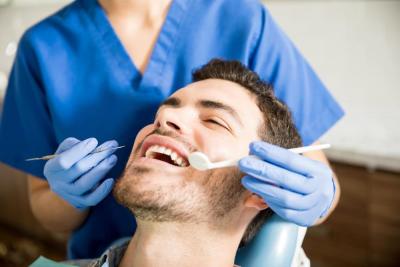 Dental Implant Clinic in Dubai - Dubai Health, Personal Trainer