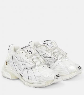 Balenciaga Men’s Runner Sneaker in White 