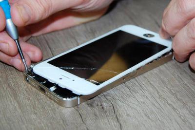 Techsupport Dubai: Best iPhone Repair Services in Dubai