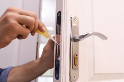 Professional Commercial Lock Installation & Repair