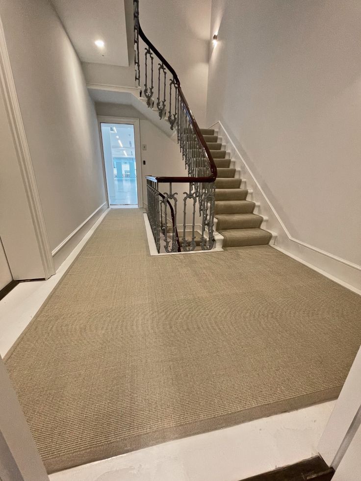 Stair Carpets Dubai - Abu Dhabi Decoration