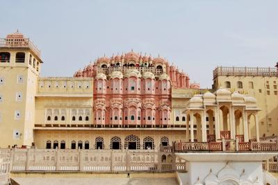 Rajasthan Tour Packages- ExploreThe Best Of The Regal Land