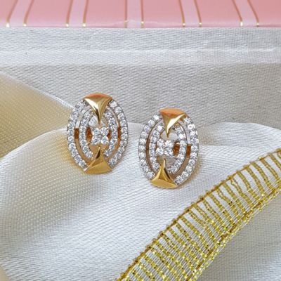 Oval-Shaped Diamond Studs - Delhi Jewellery