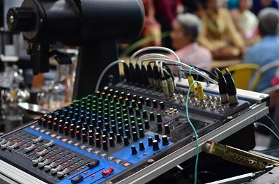 Audio Excellence: NYC Mixer Rentals Available Now! - New York Other
