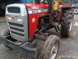 Second hand tractor