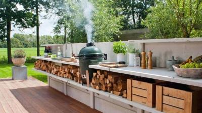 Get Expert Advice from an Outdoor Kitchen Specialist! Connect Now