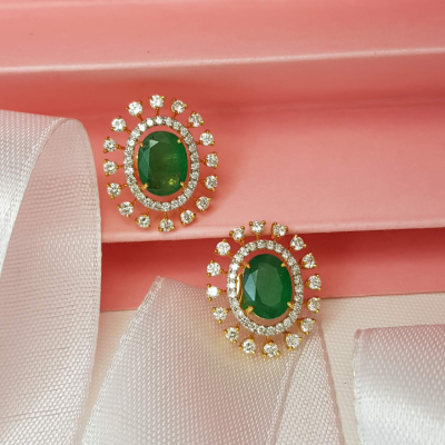 Emerald Ear Studs in 18K Gold - Delhi Jewellery