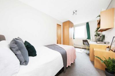 Experience Unmatched Comfort at Rose House Leicester Student Accommodation - Leicester Rooms Shared