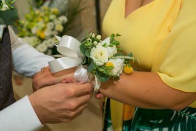 Top Corsage Florists in Your Area: Find the Best - Melbourne Events, Photography