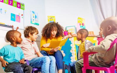 6 Amazing Benefits of Storytelling for Kids - London Other