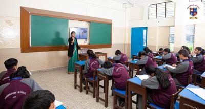 Head over to the top Co-Ed CBSE school in Srinivaspuri - Delhi Tutoring, Lessons