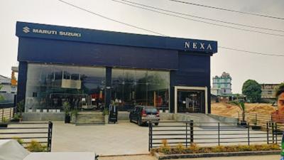 Check Amar Cars Get Best Ciaz Car On Road Price Adajan For Deals  - Other New Cars