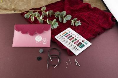 Knitting Needle Set Essentials