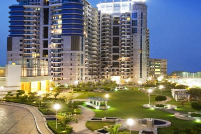 Rent DLF Pinnacle Apartment in Gurgaon - Gurgaon Apartments, Condos