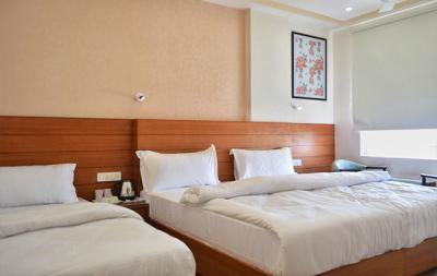 Jesraj Hotel: Premier Accommodation Near Salasar Temple