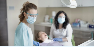 Dental nursing online - London Other