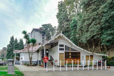 Luxury Amidst Nature: Best Resorts in Darjeeling - Other Hotels, Motels, Resorts, Restaurants
